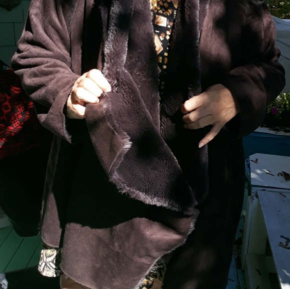 Suede faux fur-lined jacket - Picture 3 of 4